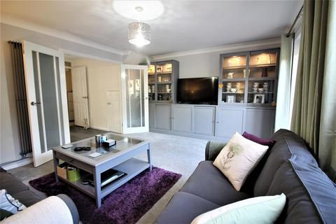 11 Miles Close, Harlow, CM19 4DX