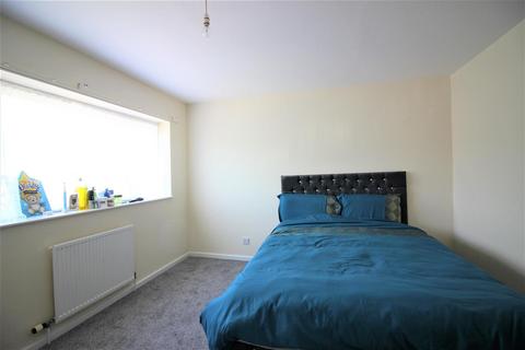97 Tithelands, Harlow, CM19 5ND