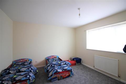 97 Tithelands, Harlow, CM19 5ND
