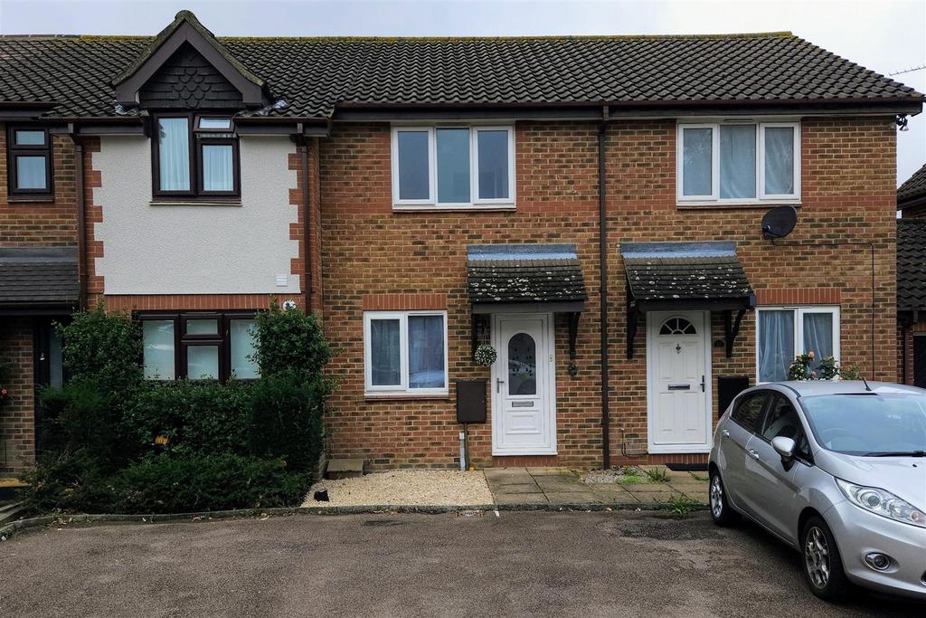 Wedgewood Drive, Harlow CM17 2 bed terraced house for sale £322,500