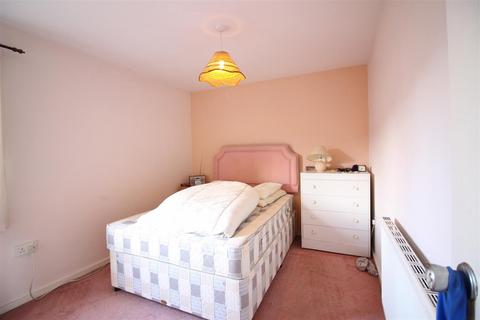 36 The Maples, Harlow, CM19 4QZ