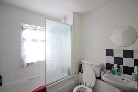 22 Dunstalls, Harlow, CM19 5RA