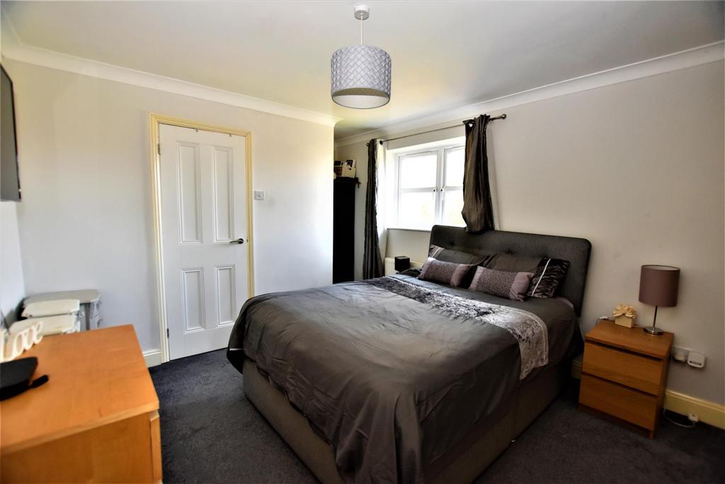 Bedroom 2.jpg
