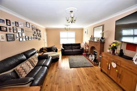 6 Victoria Road, South Woodham Ferrers, Chelmsford, CM3 5LR