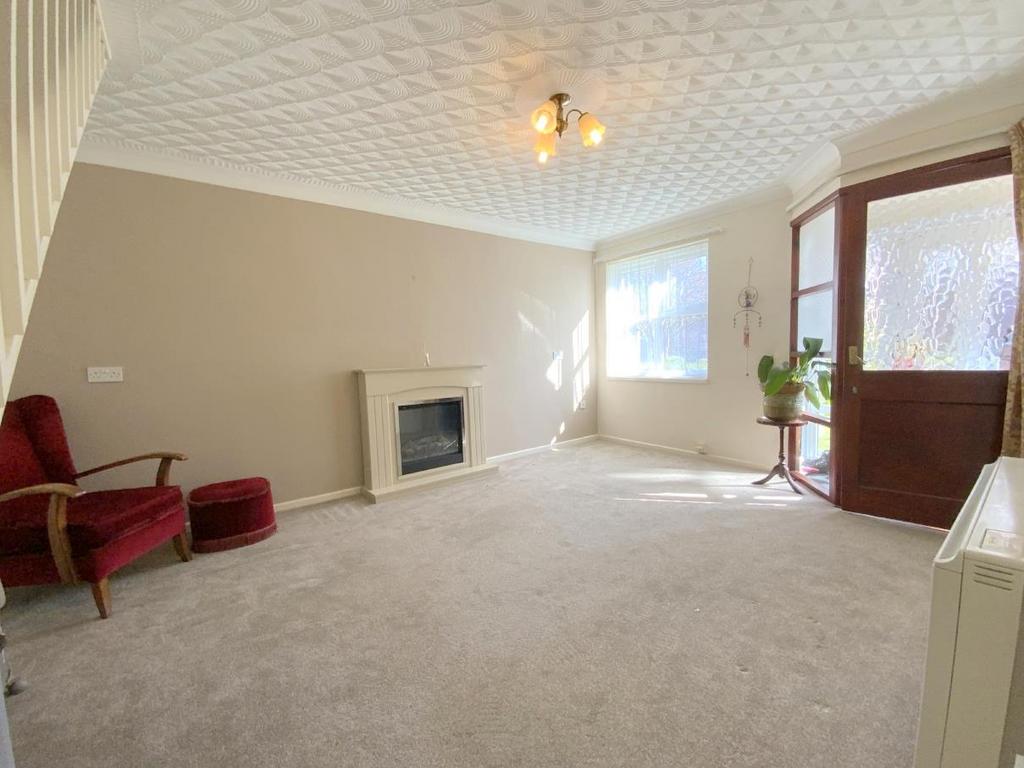 Meadow View, Cleethorpes 2 bed terraced bungalow £125,000