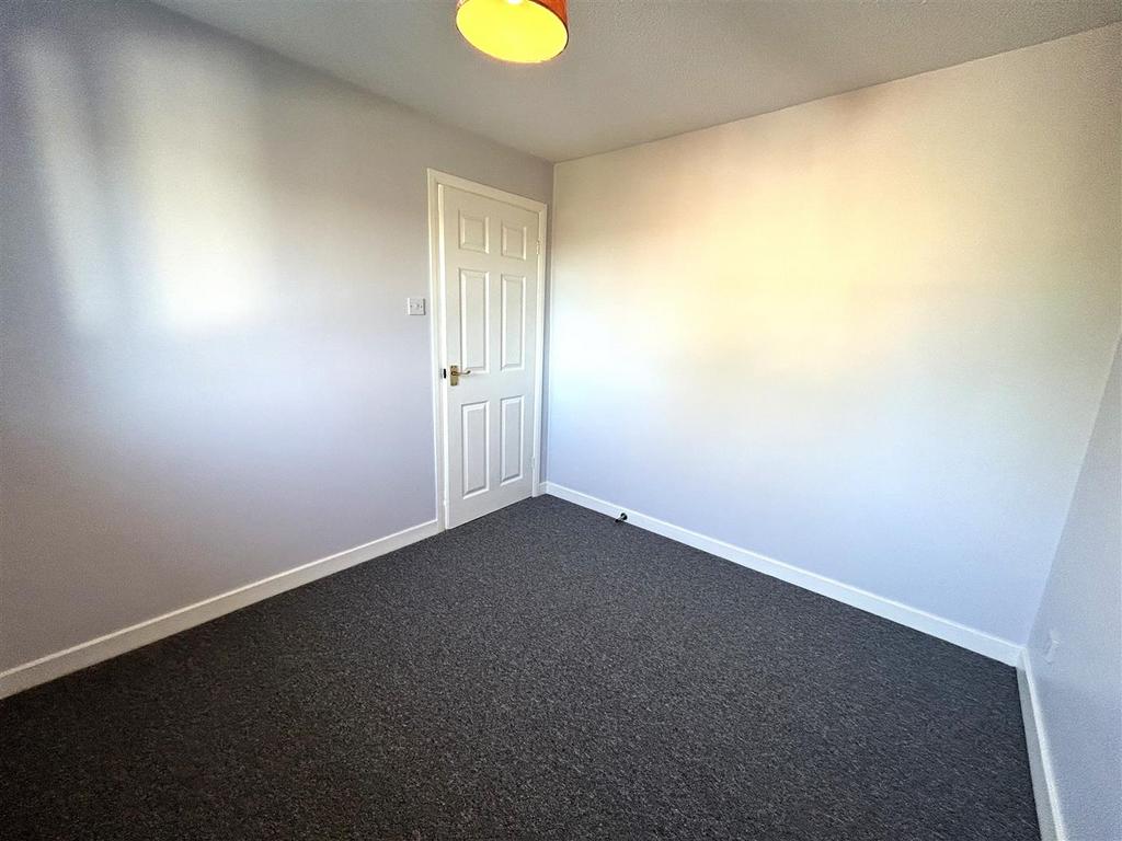Bedroom 5.jpeg