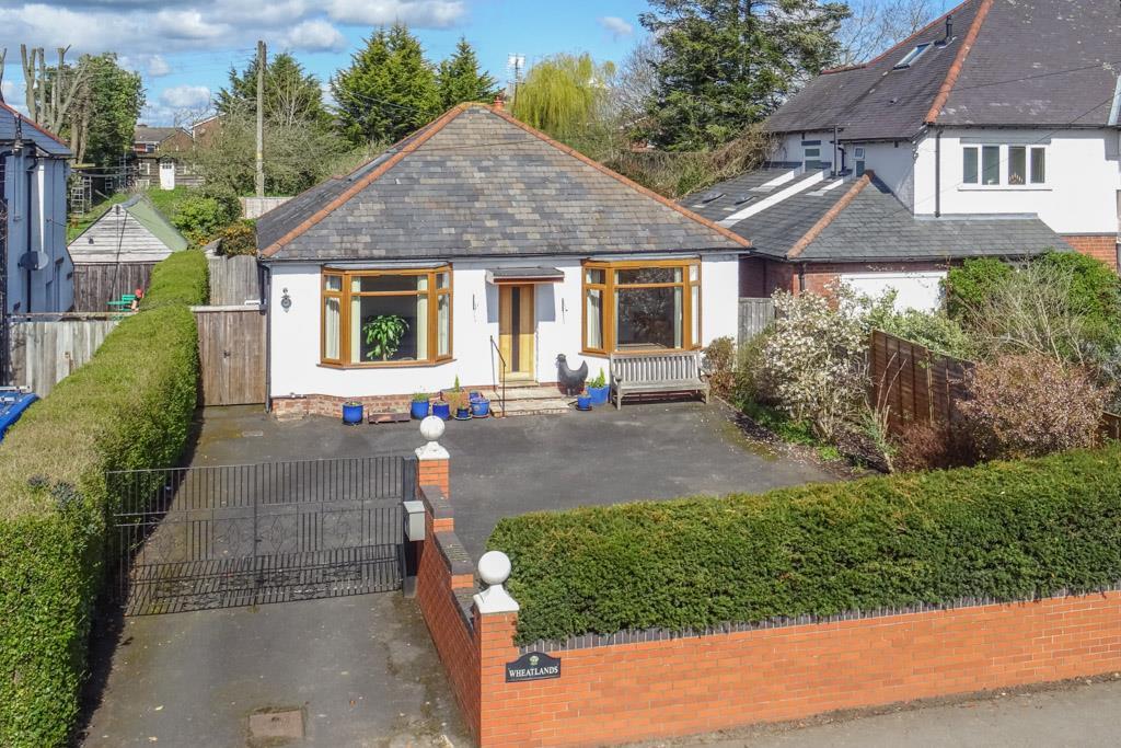 Henley Road, Ludlow 2 bed detached bungalow for sale £370,000