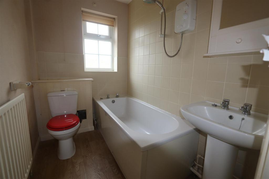 Bathroom.JPG