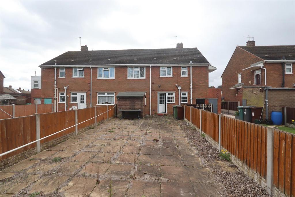 Rear garden 2.JPG