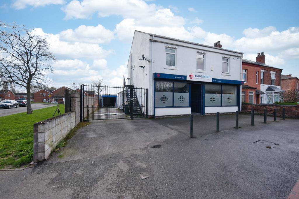 Victoria Road, Netherfield, Nottingham Retail property (high street) £1,575 pcm (£363 pw)