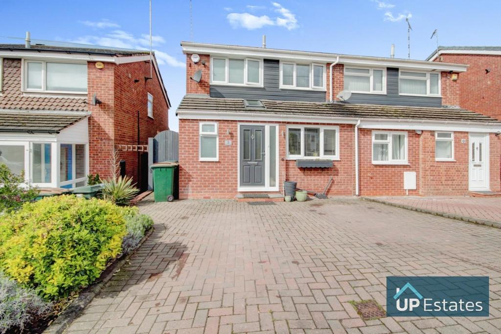 Abbeydale Close, Coventry 3 bed semidetached house £320,000