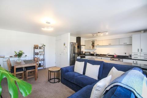 2 bedroom flat for sale - Windermere Close, Wallsend