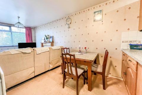 4 Adderley Street, Hillfields, Coventry, CV1 5AT