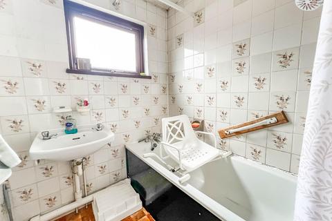 4 Adderley Street, Hillfields, Coventry, CV1 5AT