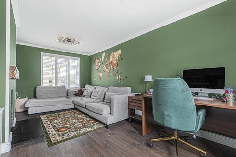 13 Bardolphs Close, Chazey Heath, Reading, RG4 9ER