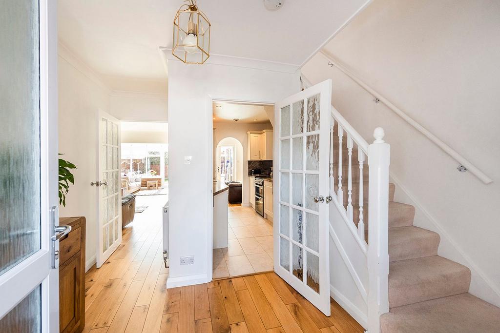 Egerton Avenue, Hextable, BR8 3 bed semidetached house for sale £475,000