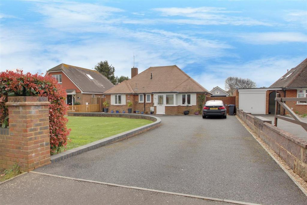 Littlehampton Road, Ferring, Worthing 3 bed detached bungalow £650,000