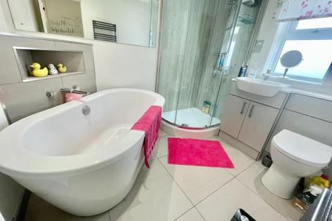 47 Woodrush, Coulby Newham, Middlesbrough, TS8 0XB