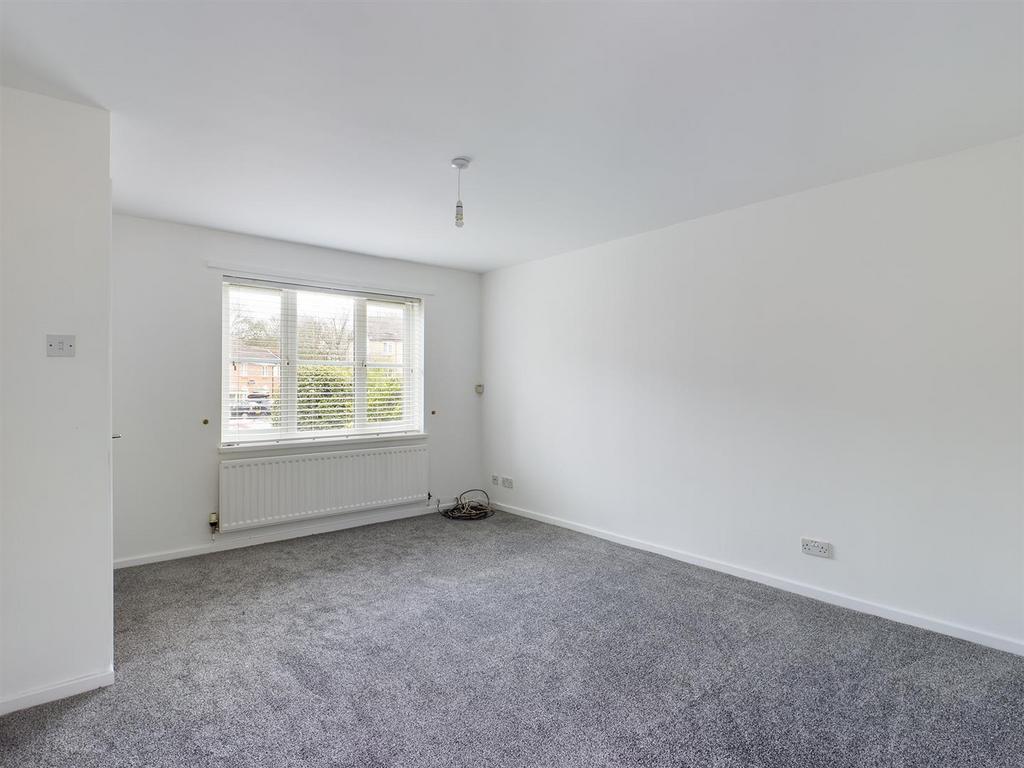Hazeldene Court, Tynemouth 3 bed terraced house £280,000