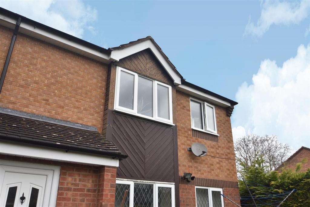 46 Barkstone Drive, Herongate, Shrewsbury SY1 3XT 1 bed flat for sale