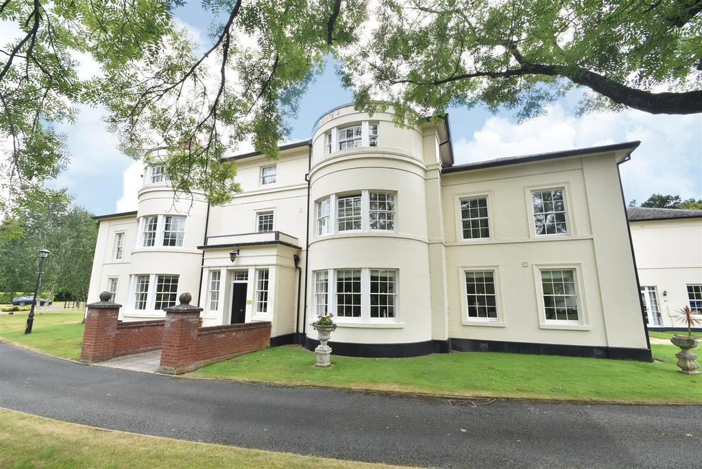 1 Oxon Hall, Holyhead Road, Bicton, Shrewsbury, SY3 8BW 2 bed apartment