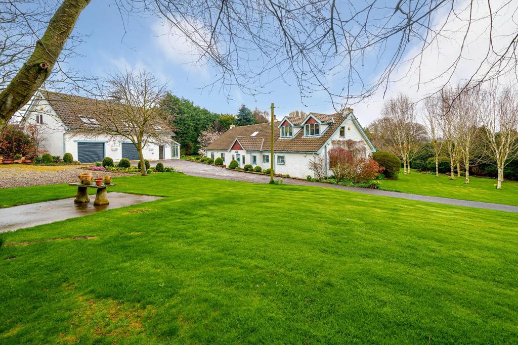Coastal Road, Burniston, Scarborough 4 bed house for sale £800,000