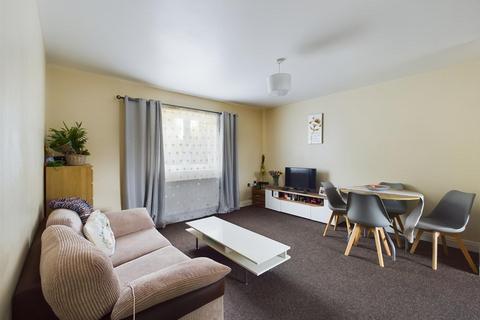 2 bedroom apartment for sale, Rectory Road, Boston