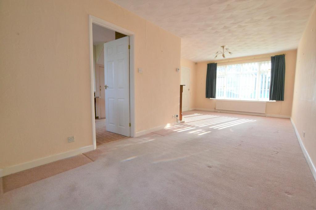 Highridge Green, Bristol, BS13 8BL 3 bed semidetached house £365,000