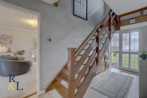 2 Bishops Close, Keyworth, Nottingham, NG12 5LS