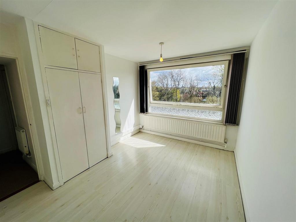 Bedroom.jpg