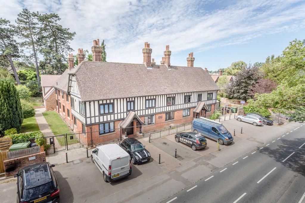 Fullers House, Stansted Mountfitchet 1 bed apartment £900 pcm (£208 pw)