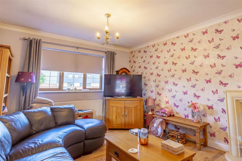 Barton Road, Long Eaton 3 bed semidetached bungalow for sale £149,000