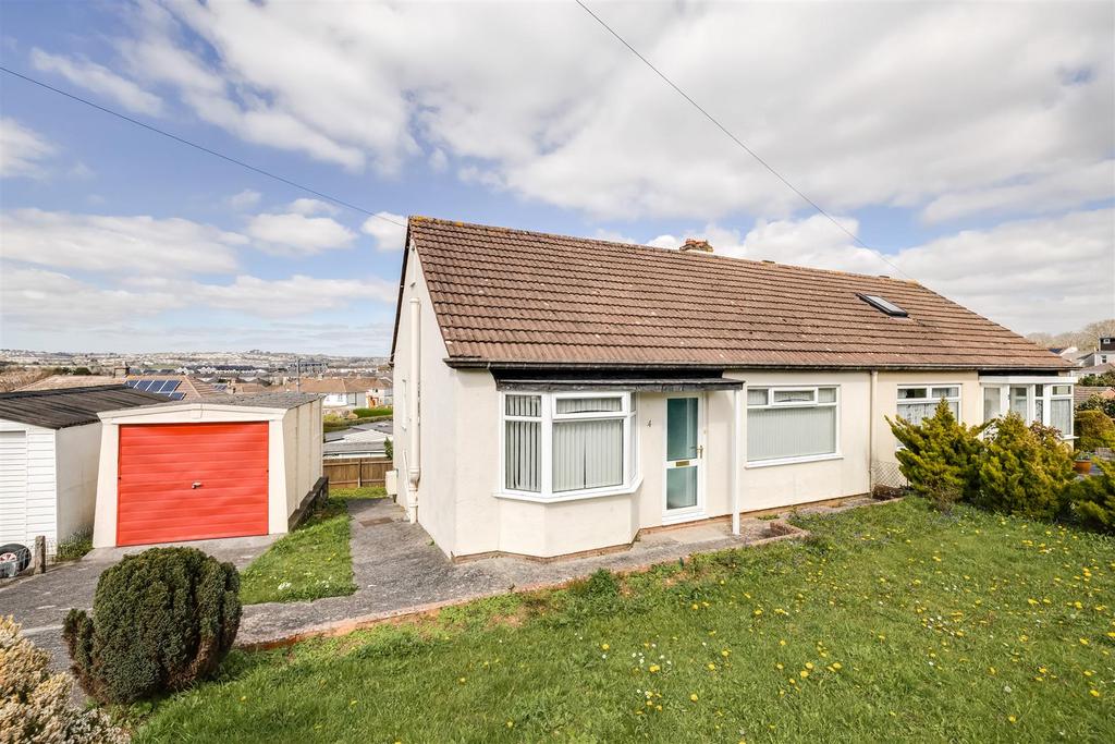 Villiers Close, Plymstock, Plymouth 2 bed semidetached bungalow £230,000