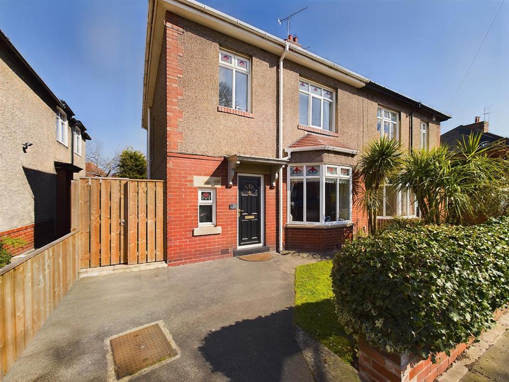 Queens Road, Whitley Bay 3 bed semidetached house £450,000