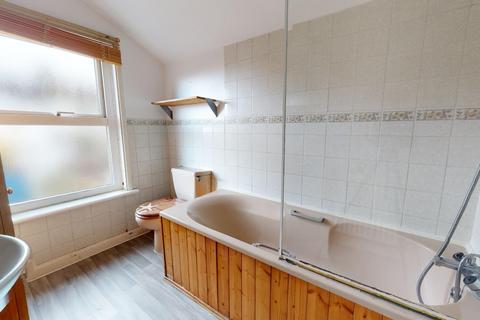 10 Stanley Road, Northfleet, Gravesend, DA11 7AR
