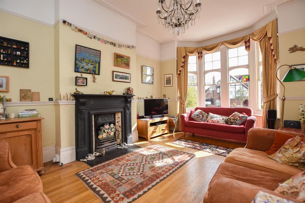 Linton Road, Hastings 6 bed semidetached house for sale £750,000
