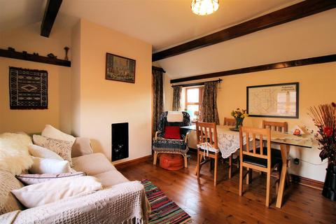 4 Blacksmiths Row, Gayton, King's Lynn, PE32 1QL