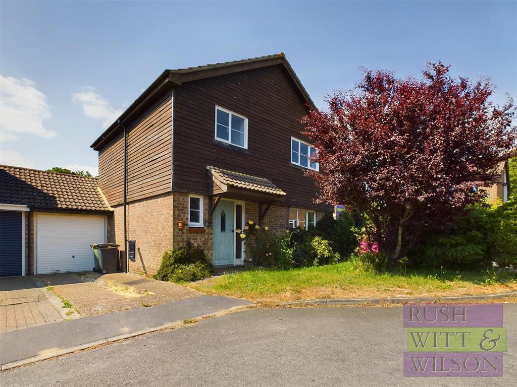 De Chardin Drive, Hastings 4 bed detached house for sale £365,000