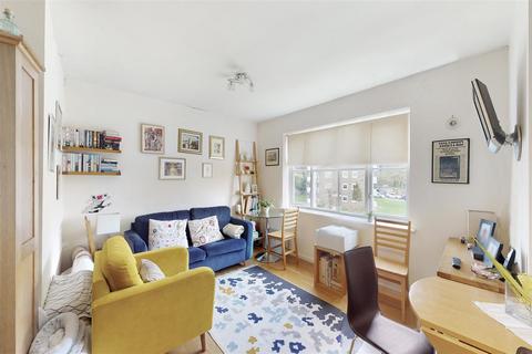 2 bedroom flat for sale, Harlesden Road, Willesden, London