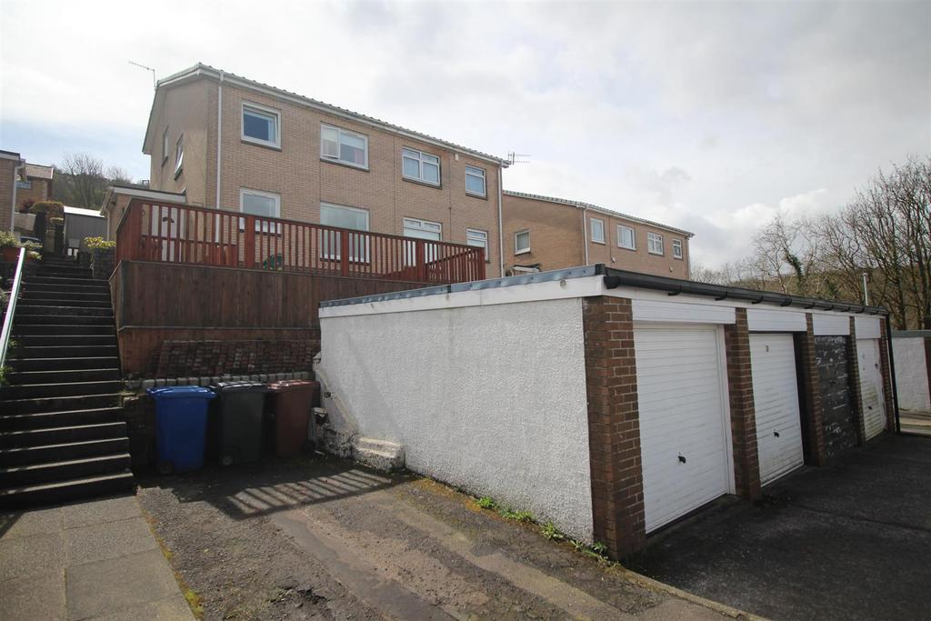 Alderbrae Road, Port Glasgow 3 bed semidetached house £199,900