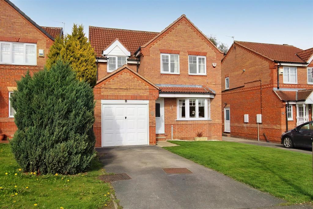Croft Close, Mapplewell, Barnsley S75 6FN 3 bed detached house for sale