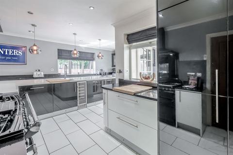 7 Elm Close, Stourbridge, DY8 3JH
