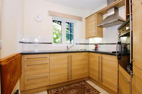 1 bedroom apartment for sale, Lock Court, Copthorne Road, Shrewsbury, Shropshire, SY3 8LP
