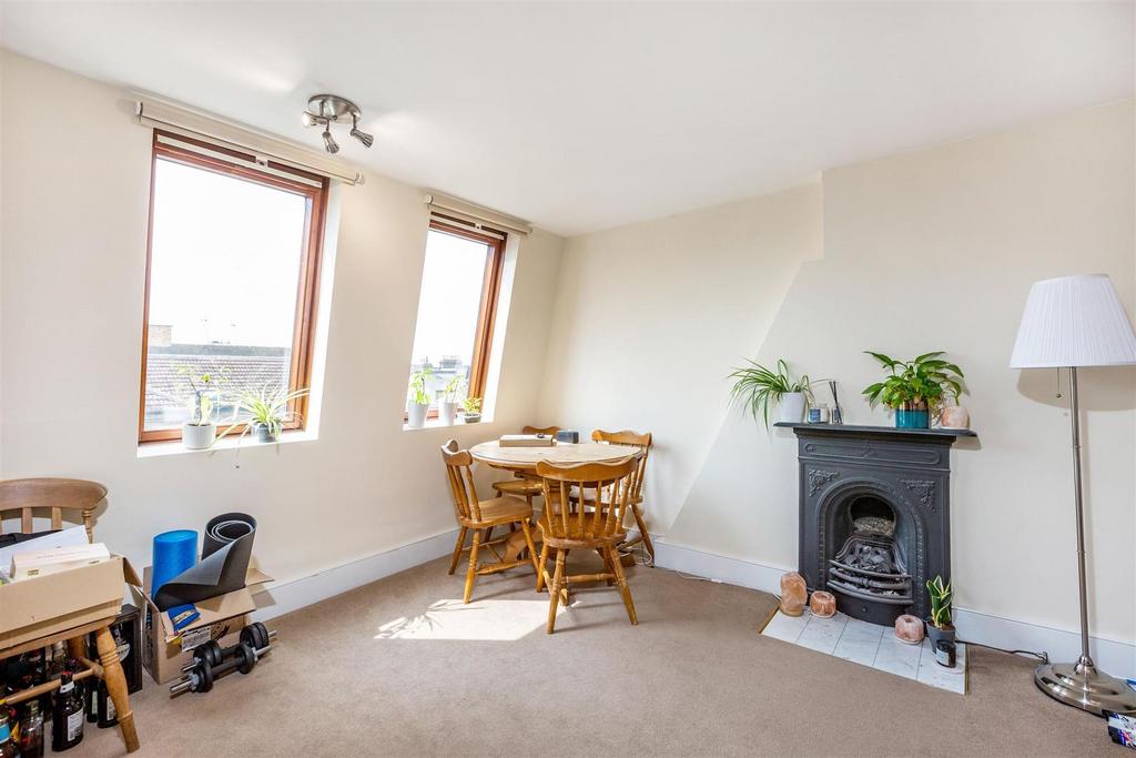21146 james anderson   flat 3 175 lower richmond r