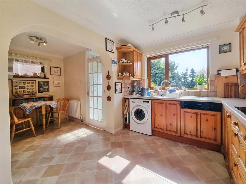 Kitchen Breakfast Room