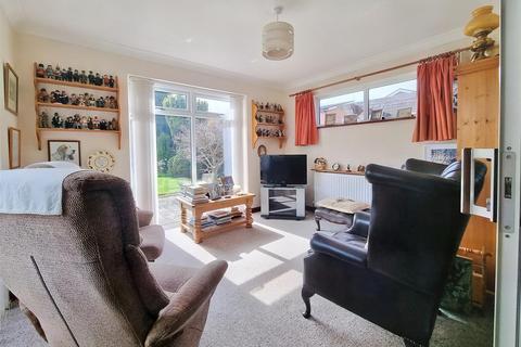 15 Aintree Drive, Spalding, PE11 3BT