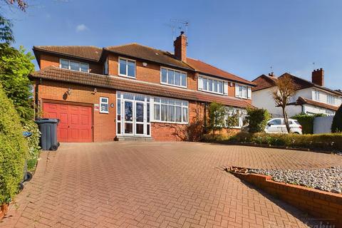 154 Farley Road, South Croydon, CR2 7NF