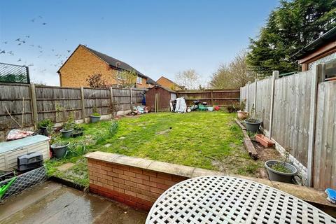 3 bedroom semi-detached house for sale - Woodspring Court, Monkston, Milton Keynes