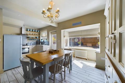 14 Castlegate, Scarborough, YO11 1QY