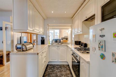 4 bedroom terraced house for sale - Fairfield Avenue, Victoria Park, Cardiff
